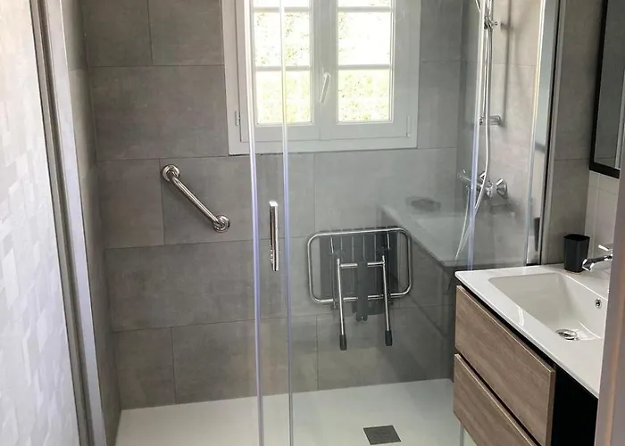 Hiking And Beachfront Holiday home